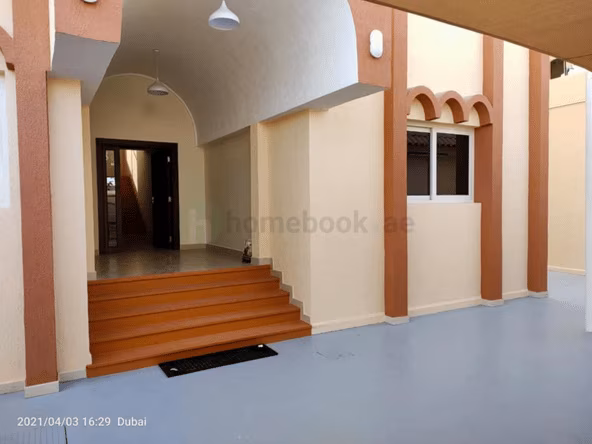 Room for Rent in Al Jafiliya