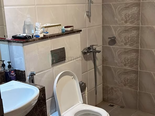 Bed Space & Partition Jumeirah Village Circle (JVC)