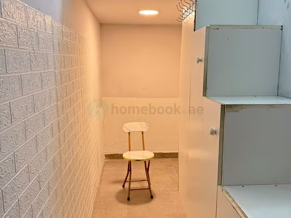 Bed Space & Partition in Business Bay