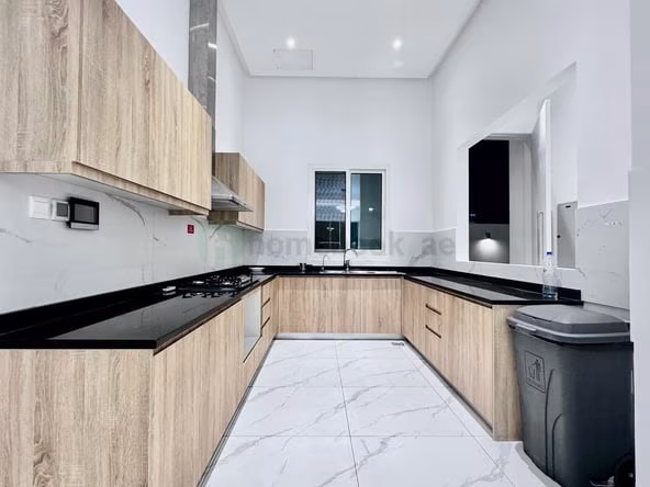 Room for Rent in Al Jafiliya