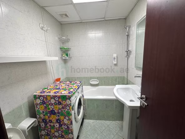 Room for Rent in International City