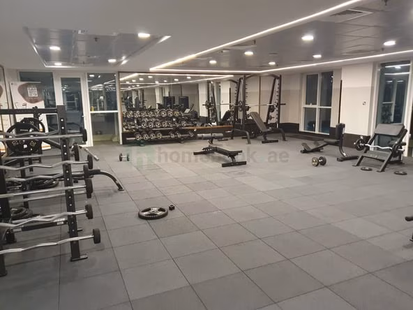 Bed Space & Partition in Dubai Marina