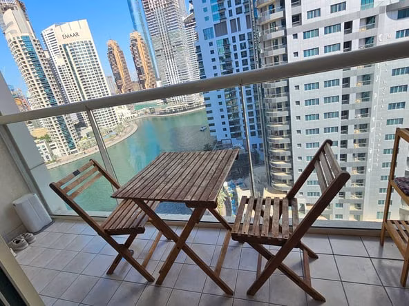 Bed Space & Partition in Dubai Marina