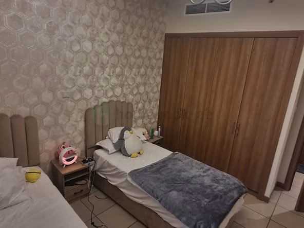 Bed Space & Partition in Dubai Marina