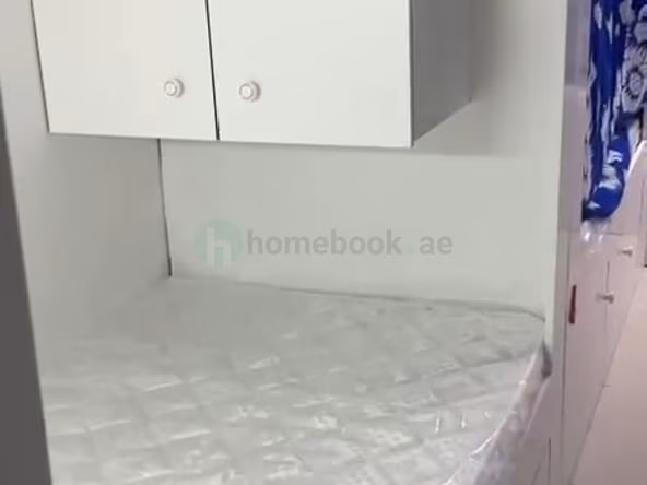 Bed Space & Partition in Al Jafiliya