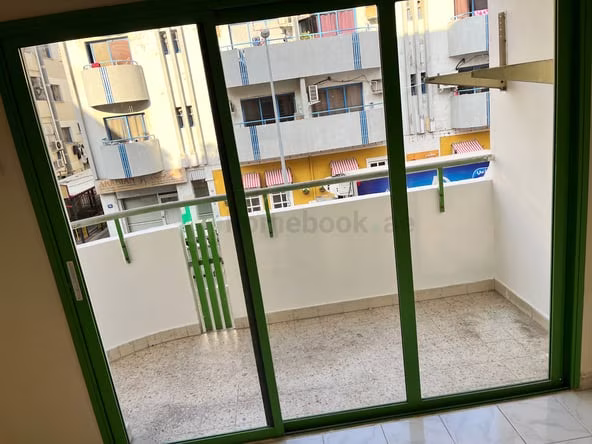 Bed Space & Partition in Al Karama