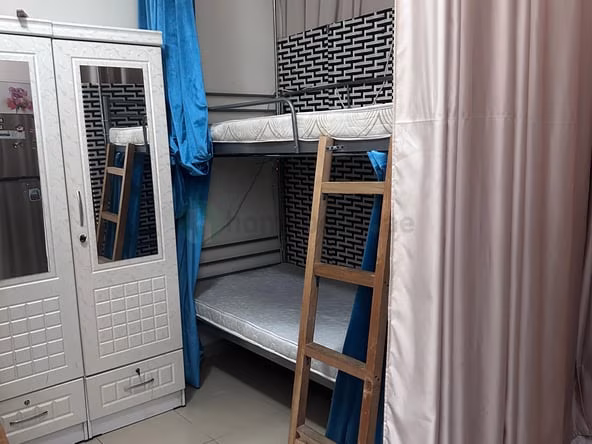 Bed Space & Partition in Jumeirah Lakes Towers (JLT)