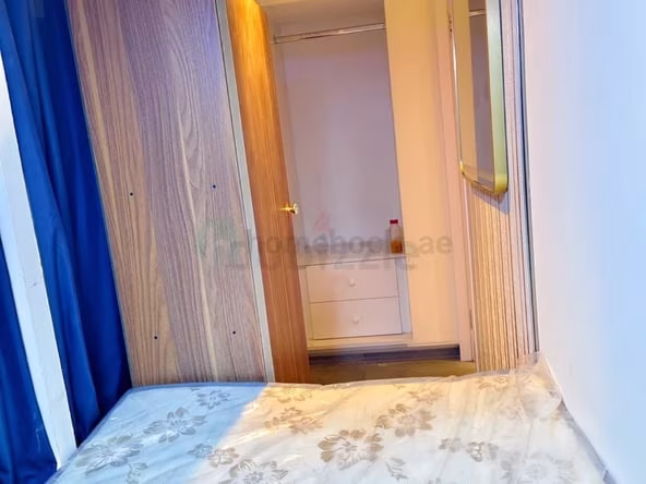 Bed Space & Partition in Business Bay