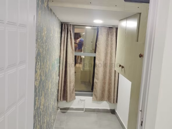 Bed Space & Partition in Business Bay