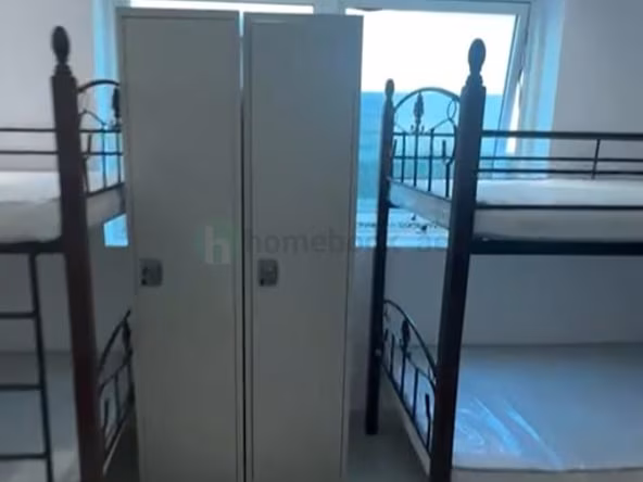 Bed Space & Partition in Al Barsha