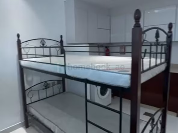 Bed Space & Partition in Al Barsha