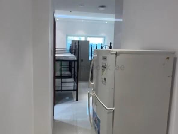 Bed Space & Partition in Al Barsha