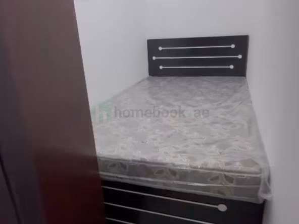 Bed Space & Partition in Business Bay