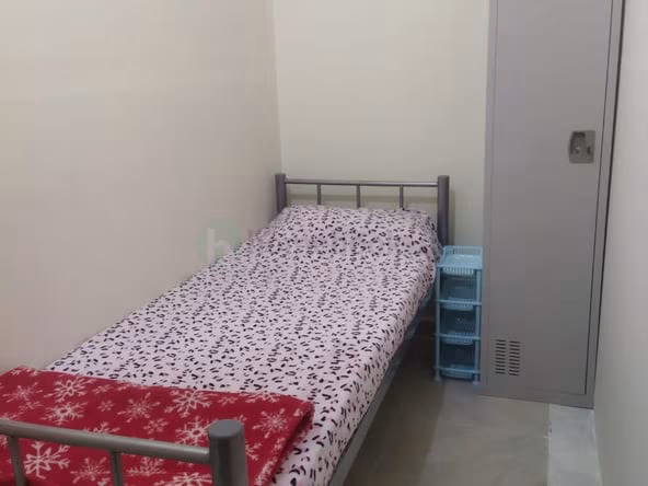 Bed Space & Partition in Sharjah
