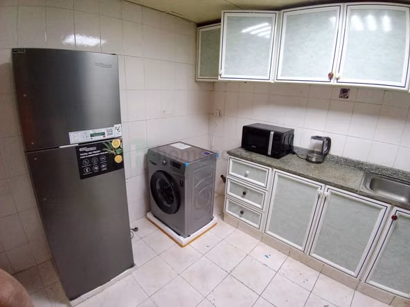 Bed Space & Partition in Sharjah