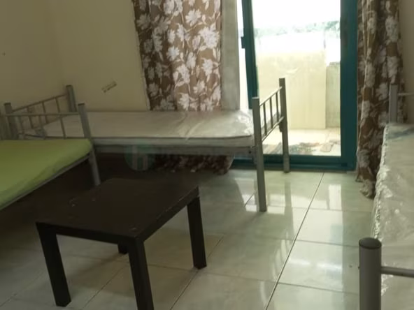 Bed Space & Partition in Sharjah