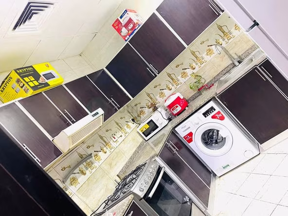 Bed Space & Partition in Al Raffa