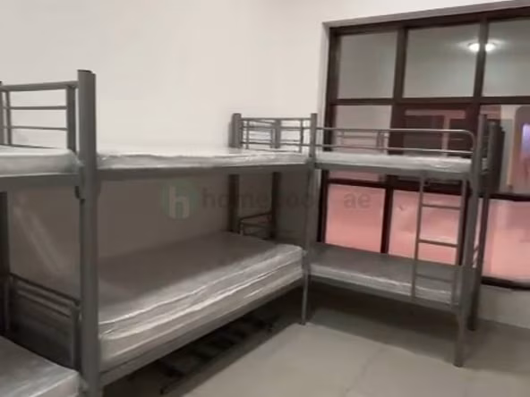 Bed Space & Partition in Al Fahidi