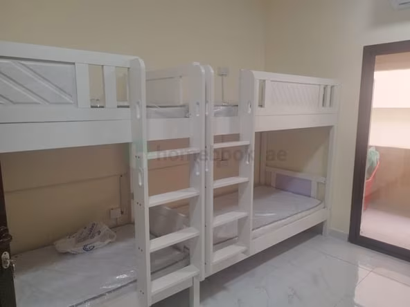 Bed Space & Partition in Al Fahidi
