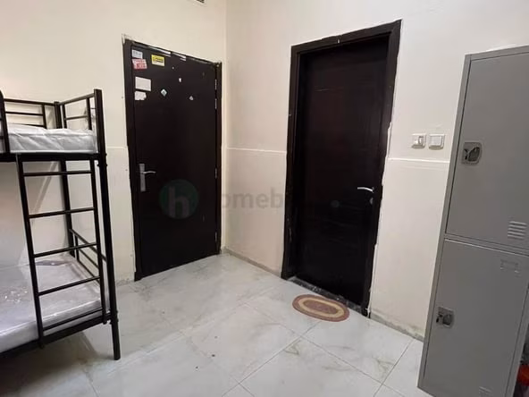 Bed Space & Partition in Al Raffa