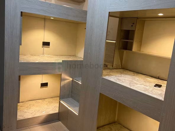 Bed Space & Partition in Al Nahda