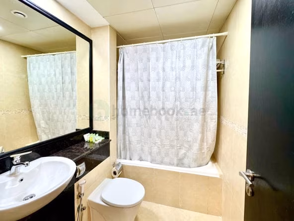 Studio Apartment for Rent in Jumeirah Lakes Towers (JLT) Dubai