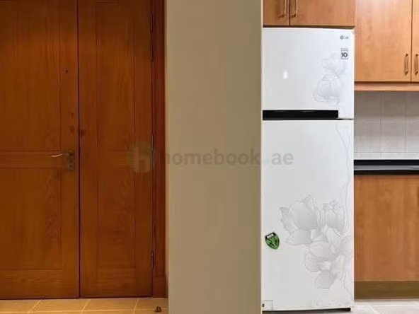 Bed Space & Partition in Discovery Gardens