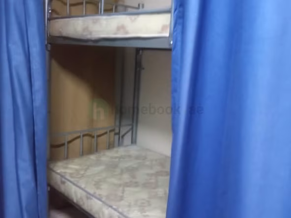 Bed Space & Partition in Al Jafiliya
