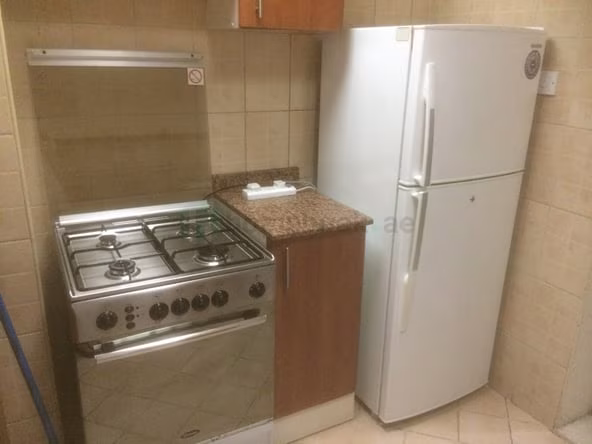 Room for Rent in International City