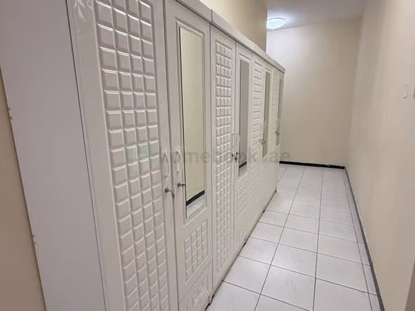 Bed Space & Partition in Sharjah