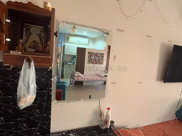 Bed Space & Partition in Al Fahidi