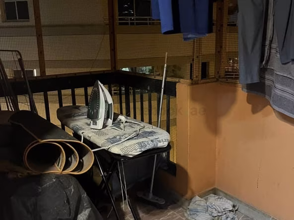 Bed Space & Partition in Al Hamriya