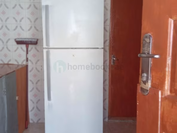 Bed Space & Partition in Al Jafiliya