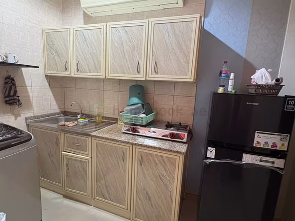 Bed Space & Partition in Al Fahidi