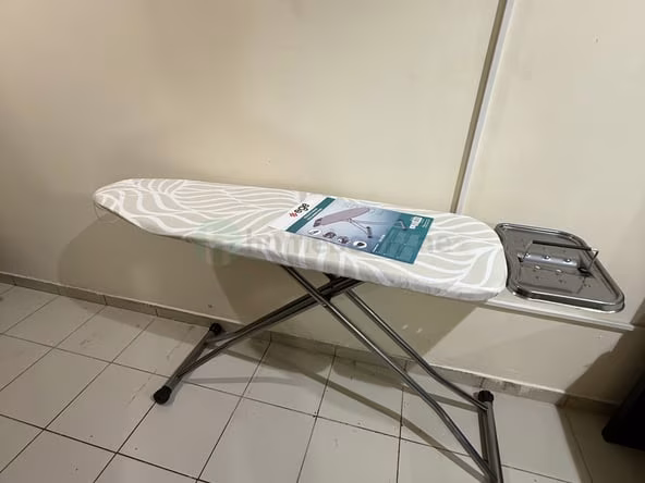 Bed Space & Partition in Al Raffa