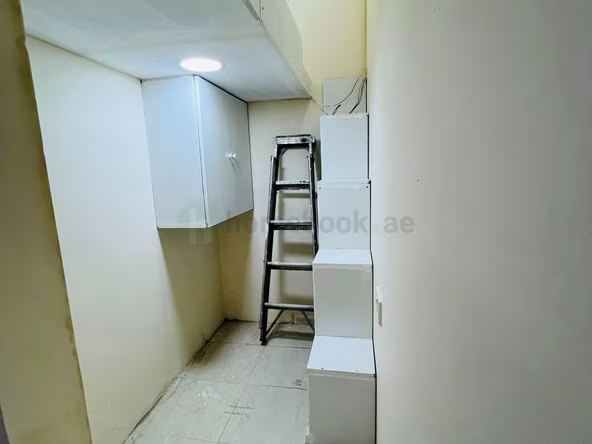 Bed Space & Partition in Al Barsha