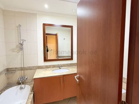 Bed Space & Partition in Al Barsha