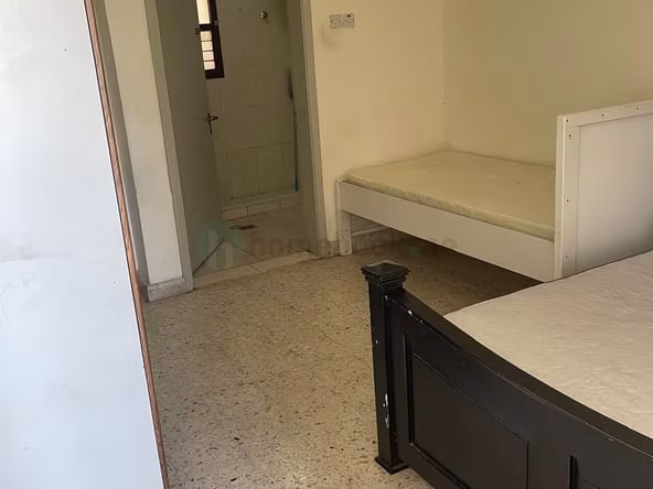 Room for Rent in Al Karama