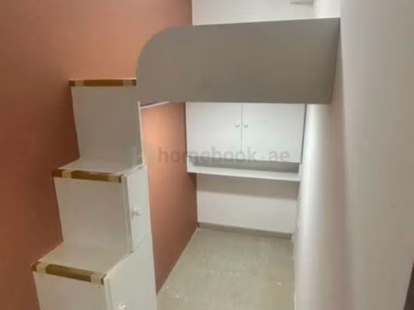 Bed Space & Partition for Female in Dubai