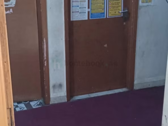 Bed Space & Partition in Al Fahidi