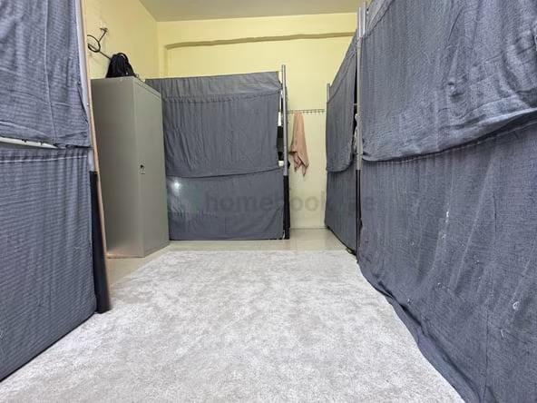 Bed Space & Partition in Al Jafiliya