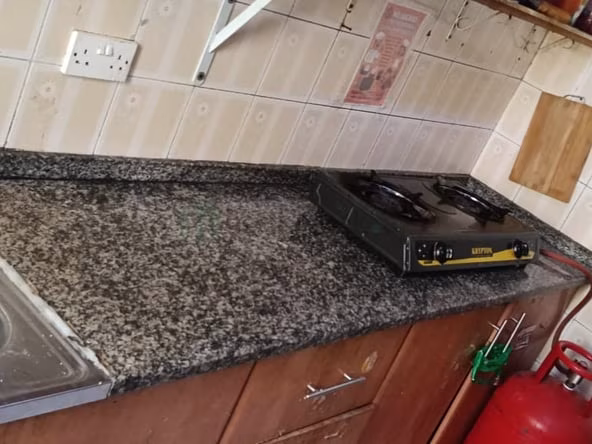 Bed Space & Partition in Al Fahidi