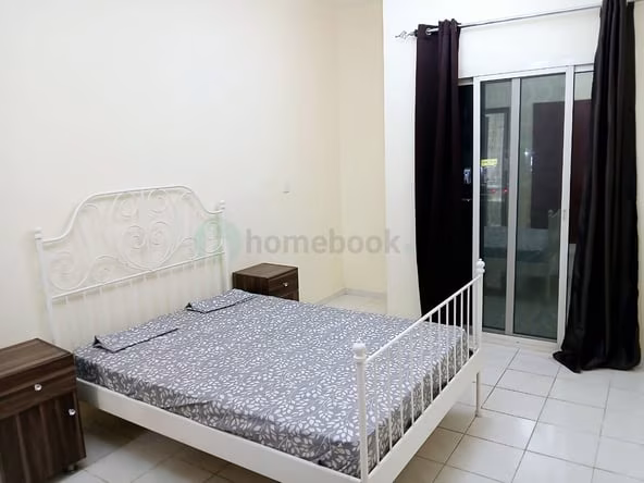 Room for Rent in International City