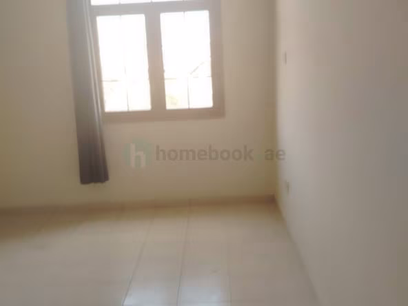 Room for Rent in International City