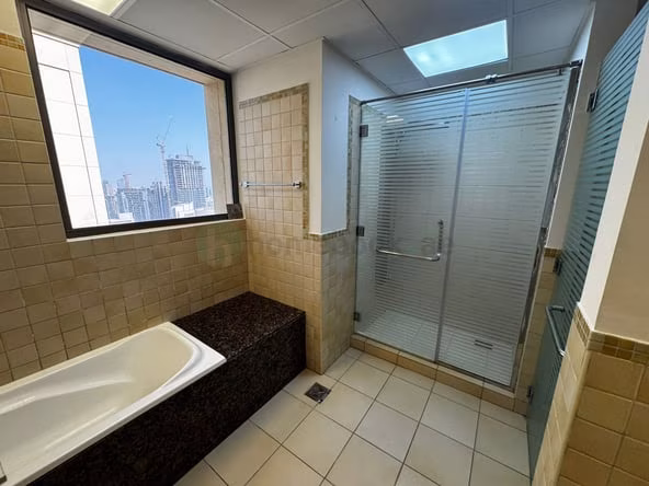 Bed Space & Partition in Jumeirah Beach Residence (JBR)