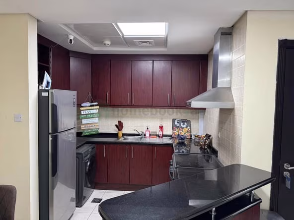 Bed Space & Partition in Discovery Gardens