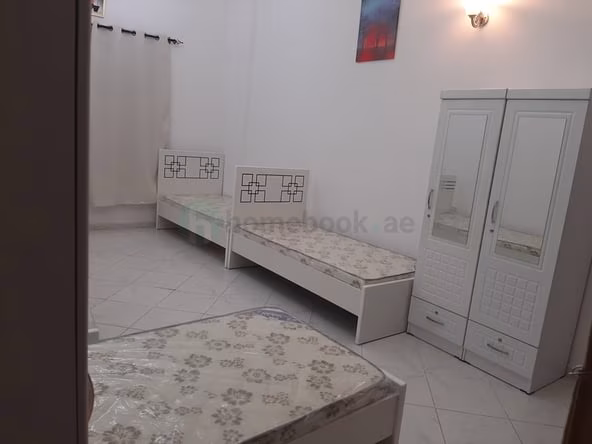 Bed Space & Partition in Al Hamriya