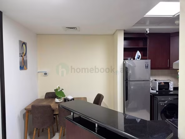 Bed Space & Partition in Discovery Gardens