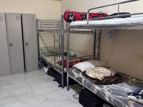 Bed Space & Partition in Al Raffa