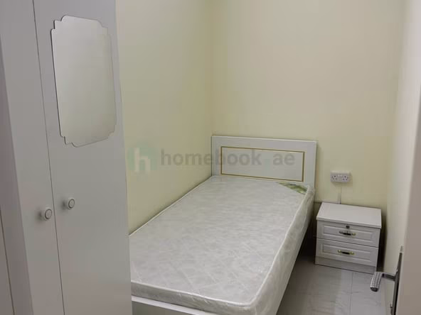 Bed Space & Partition in Bur Dubai